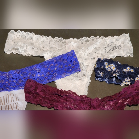 3/$25 Victoria's Secret Lace Thong Panties Size Medium - Picture 4 of 10